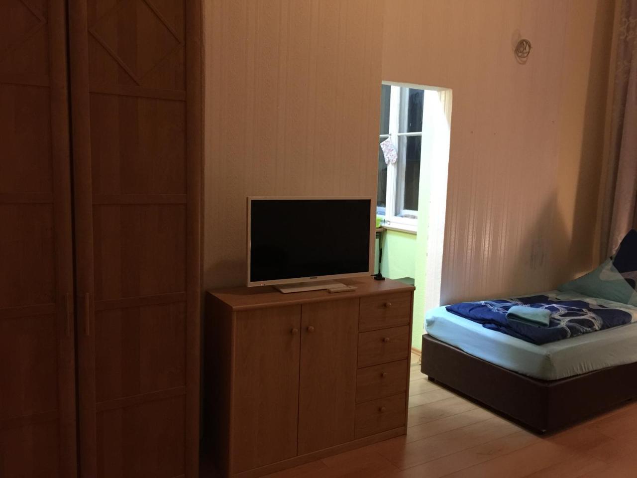 Zimmerfrei-Dresden Mit Bad-Minikuche Self Check In 24-7 Ngoại thất bức ảnh